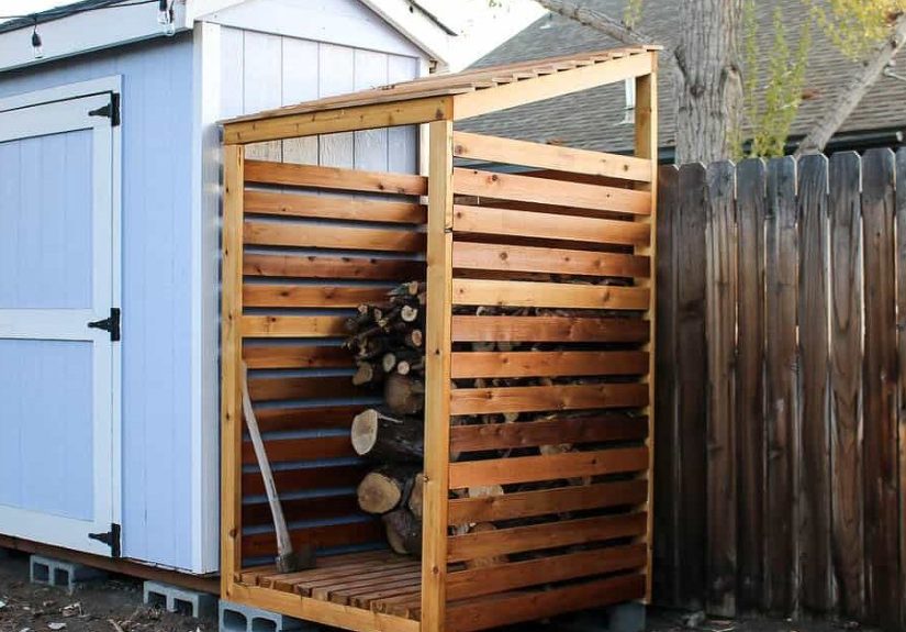 DIY Firewood Rack With Roof