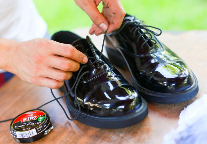 How to Give Your Parade Shoes That Mirror Finish: 6 Steps