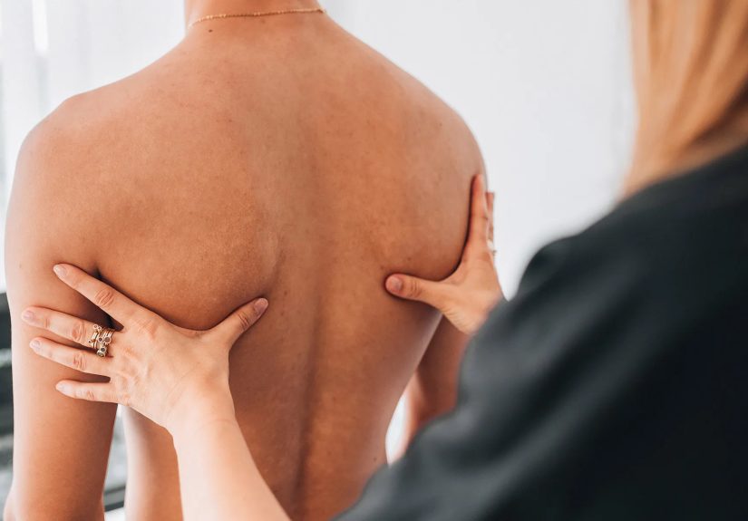 Scapular Dyskinesis: Causes, Symptoms, Diagnosis, Treatment