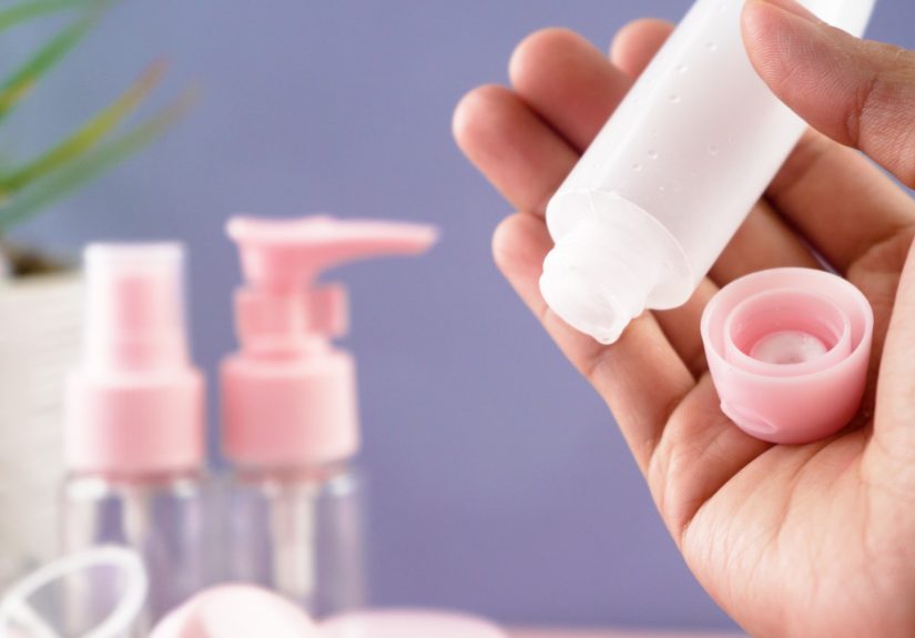 Simple Ways to Clean Travel Bottles: 7 Steps