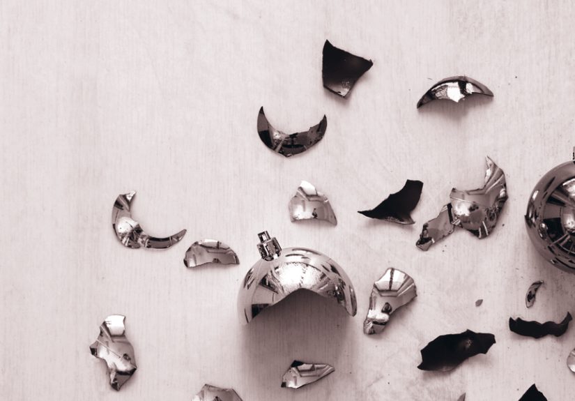 Family Estrangement During the Holidays - How to Navigate the Holidays When You're Estranged