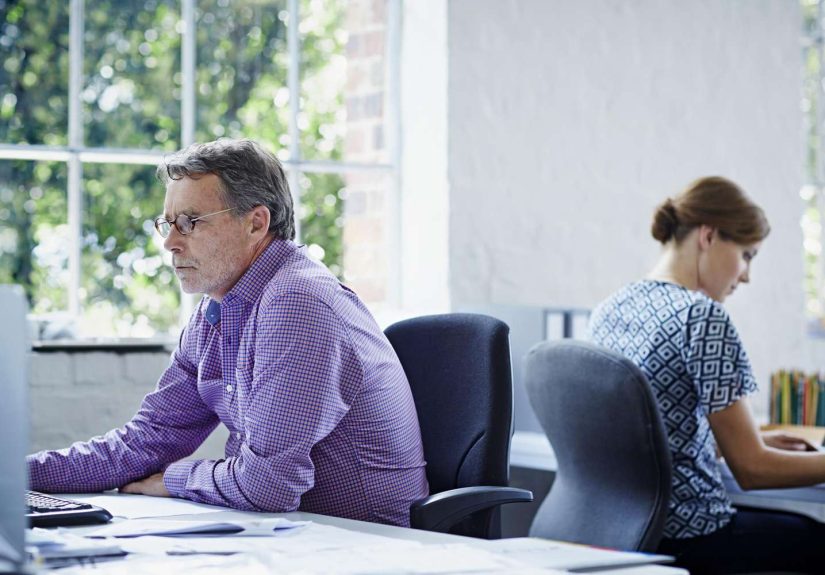 How to Answer "What Type of Work Environment Do You Prefer?"