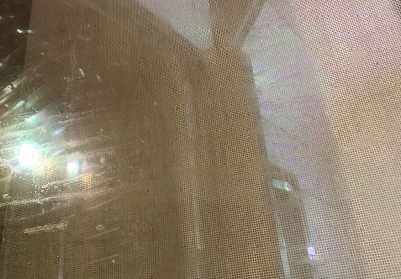 How To Clean Your Oven Glass In Under 1 Minute