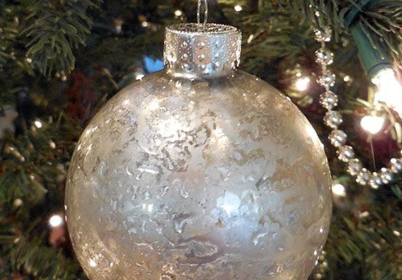How to Make DIY Mercury Glass Christmas Ornaments