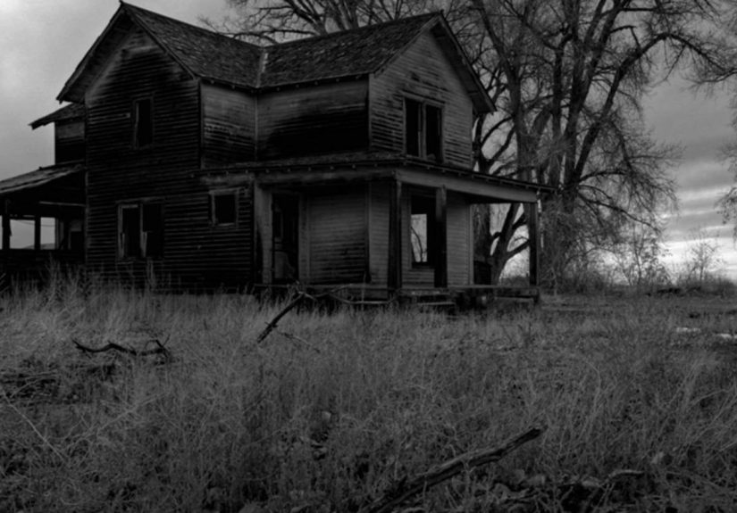 Is My House Haunted and Signs to Look Out for