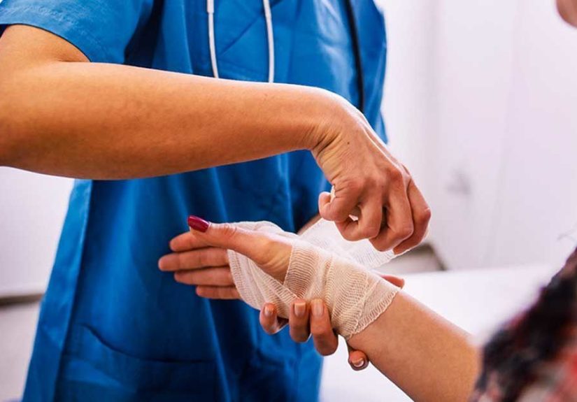 Triquetral Fracture: Symptoms, Causes, Treatment, and Healing Time