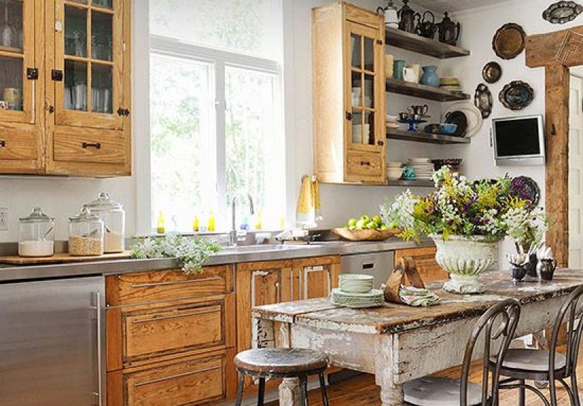 16 Rustic Kitchen Ideas for a Cozy, Rugged, and Warm Space