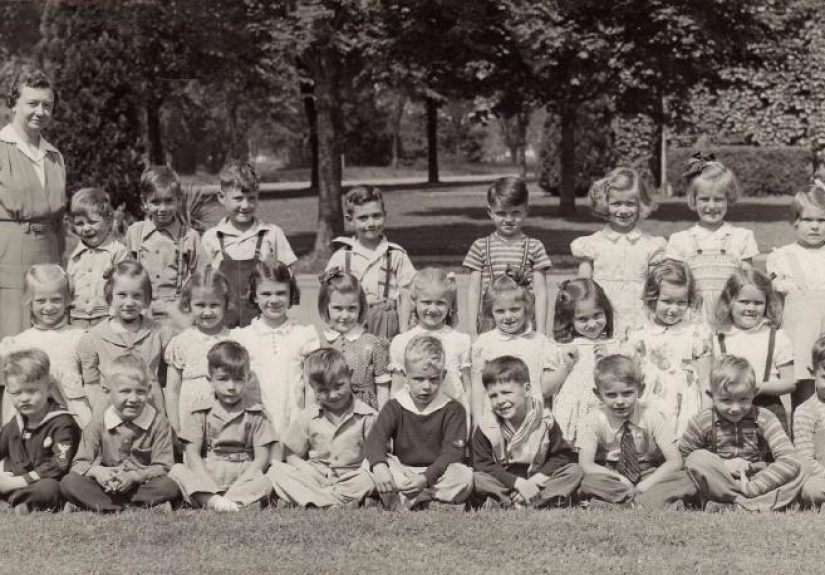 #25 Kindergarten Class Photos - 1000 Awesome Things