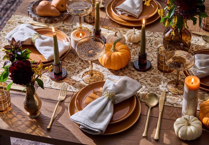 6 Things Guests Always Notice About Your Thanksgiving Table