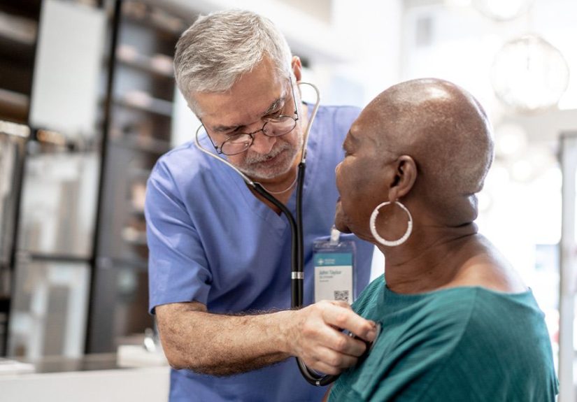 Enfermedad cardíaca en la mujer: Señales tempranas y causas