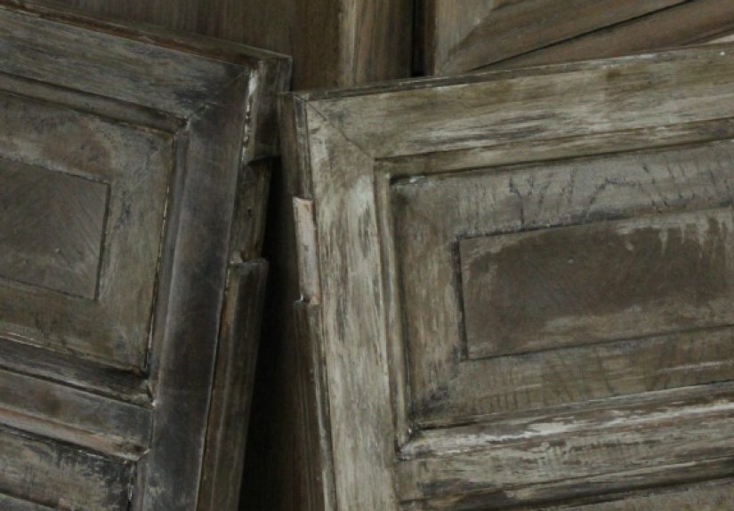 How to Achieve a Restoration Hardware Weathered Oak Finish