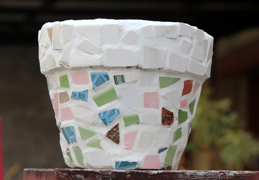 How to Make a Mosaic Flower Pot: 7 Steps