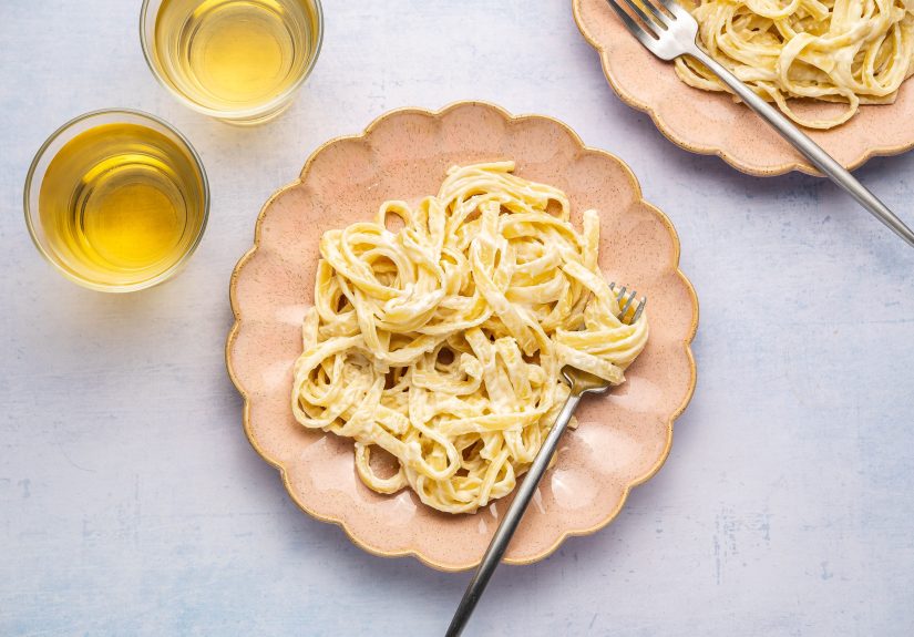 How to Make Alfredo Sauce at Home That's Creamy and Delicious