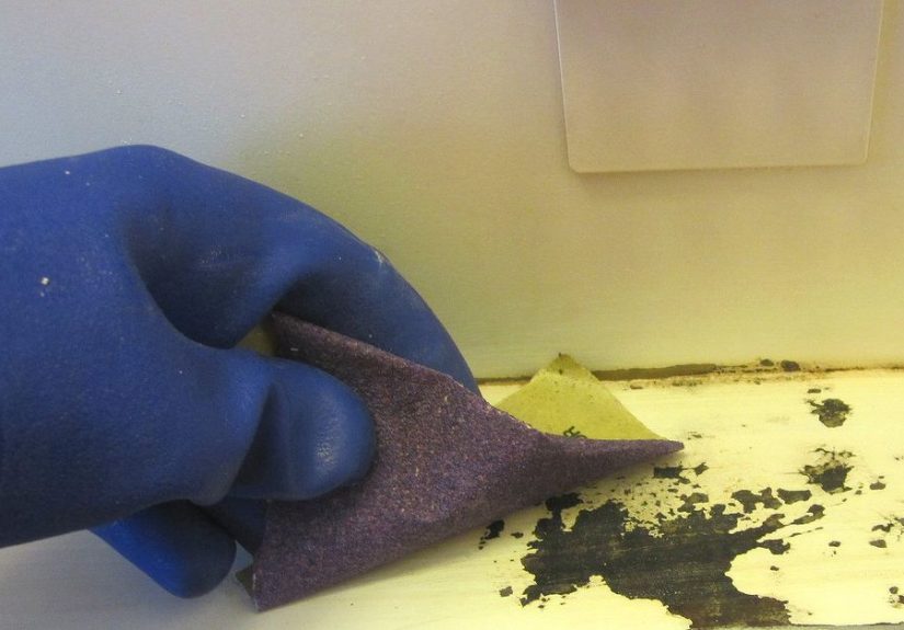 Medicine Cabinets: Repair Toothbrush Water Damage