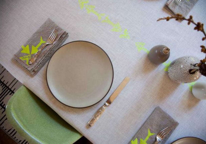 Pin to Win: Color Board Winner