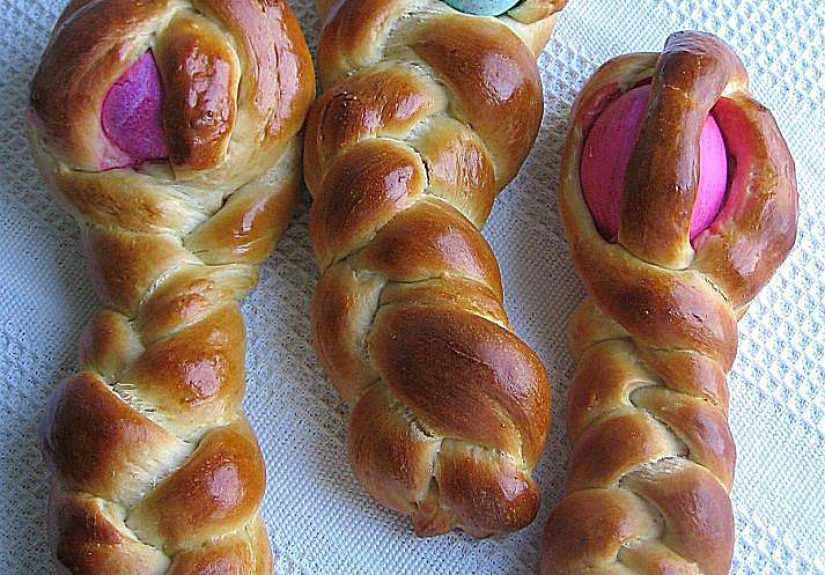 Primorski Uskrsne Bebe: Croatian Easter Bread Dolls Recipe