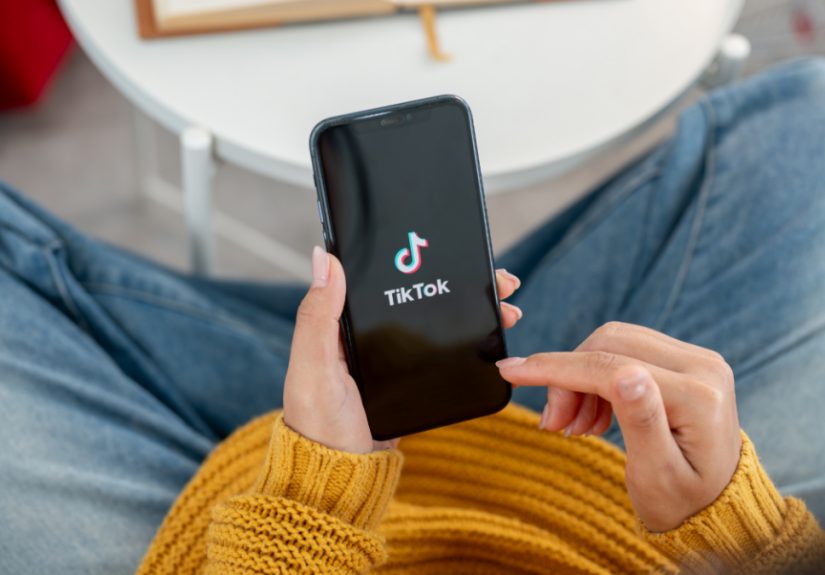 Review: The Boox Go Color 7 (Gen II) Is the Best Color E-Reader You Can Buy, but Should You?