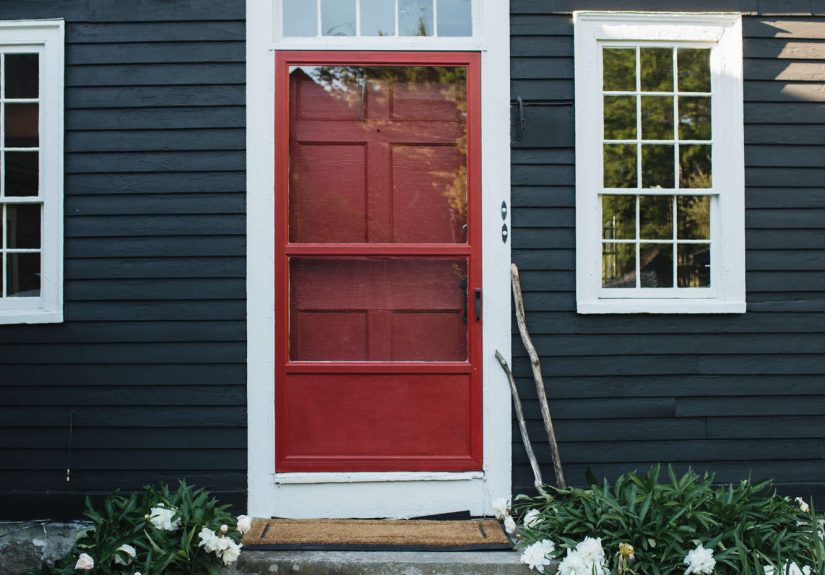 Sherwin-Williams’ SW 7600 Bolero Paint