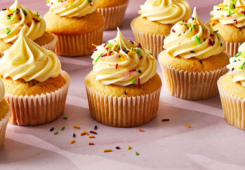 5 Steps to Convert a Cake Recipe into Cupcakes