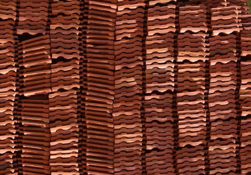 How to Get Money for Used Ceramic Tiles