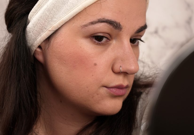 How to Make a Fake Nose Piercing: 12 Steps