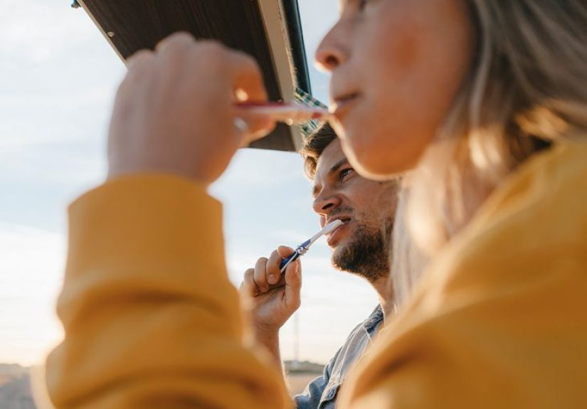 Poor Oral Health May Lead to Decline in Brain Health