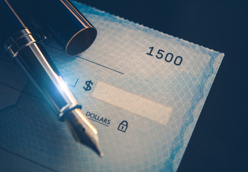 3 Steps Doctors Can Take to Stop Living Paycheck to Paycheck