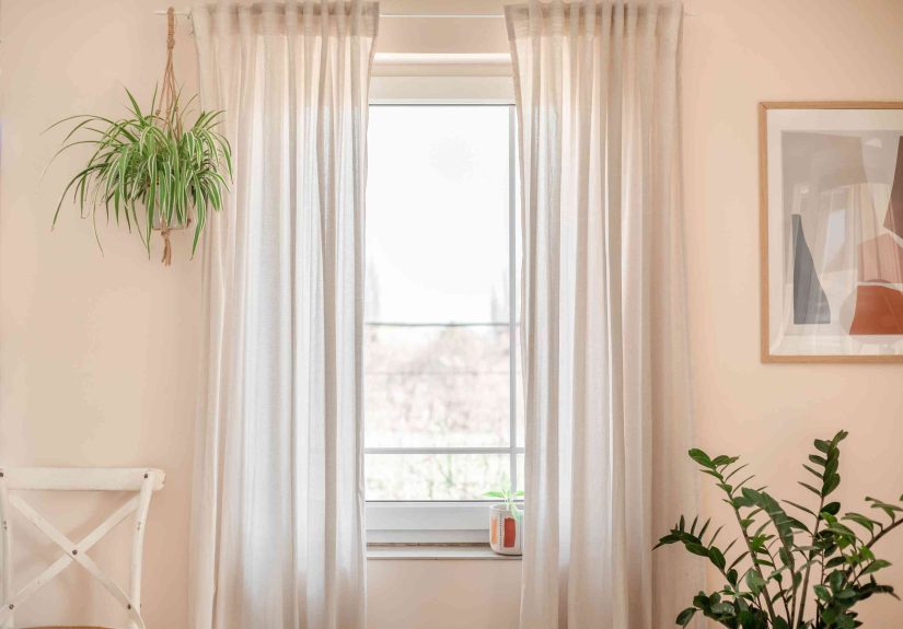 How to Choose Curtains for the Living Room