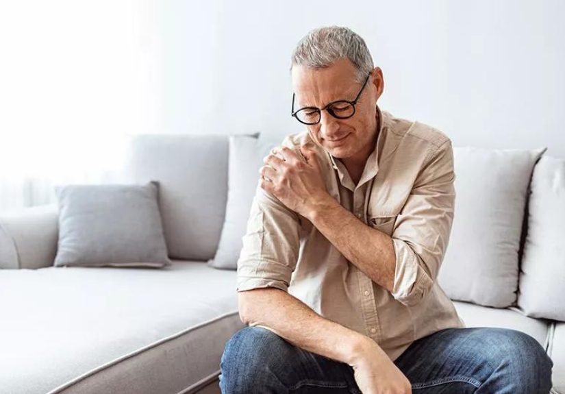 Shoulder Pain: 11 Common Conditions and Causes